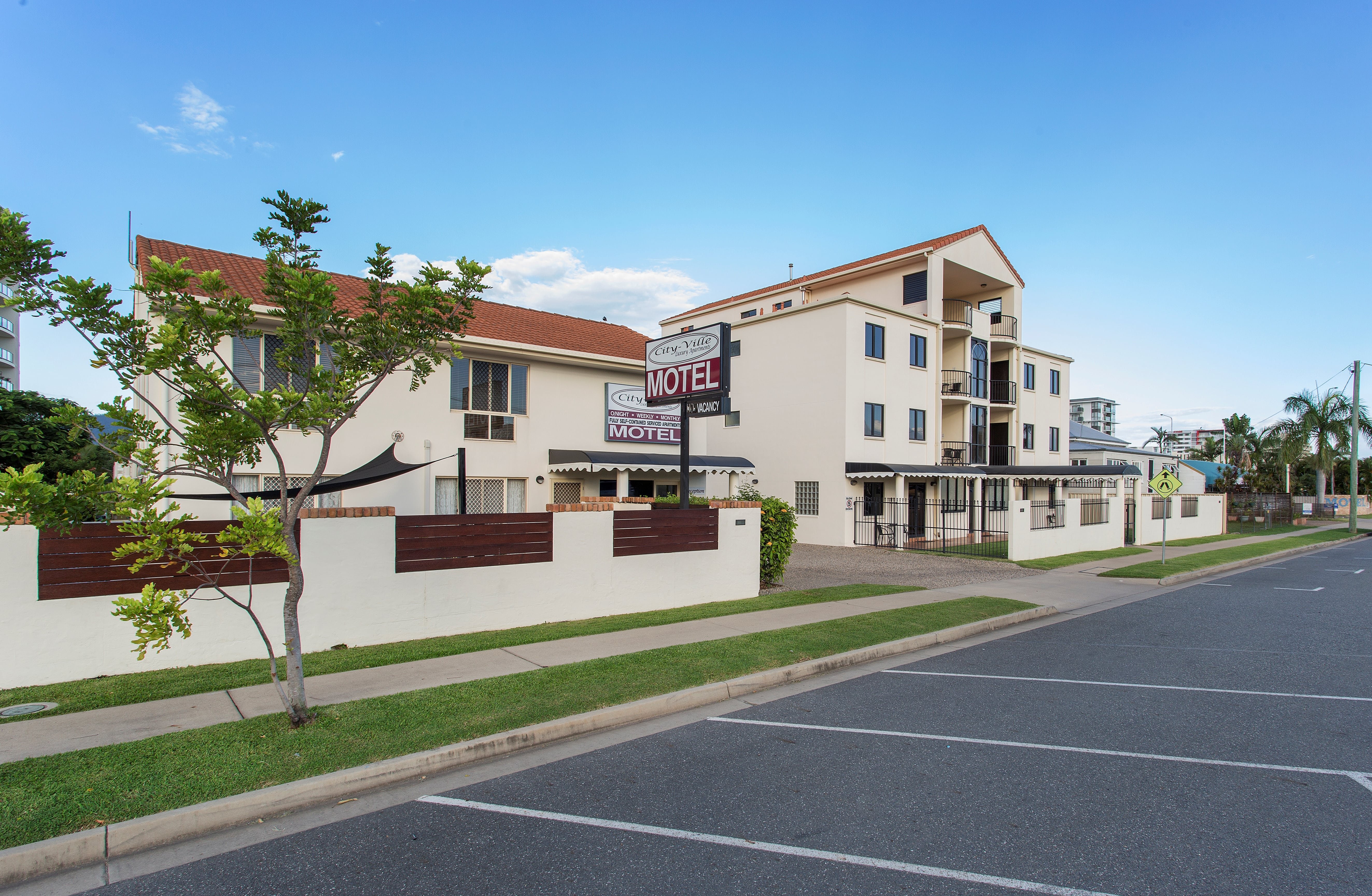 City Ville Luxury Apartments And Motel 17/20