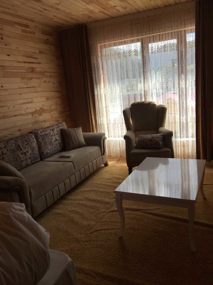Pervanoglu Dinlenme Tesisi Motel 16/22
