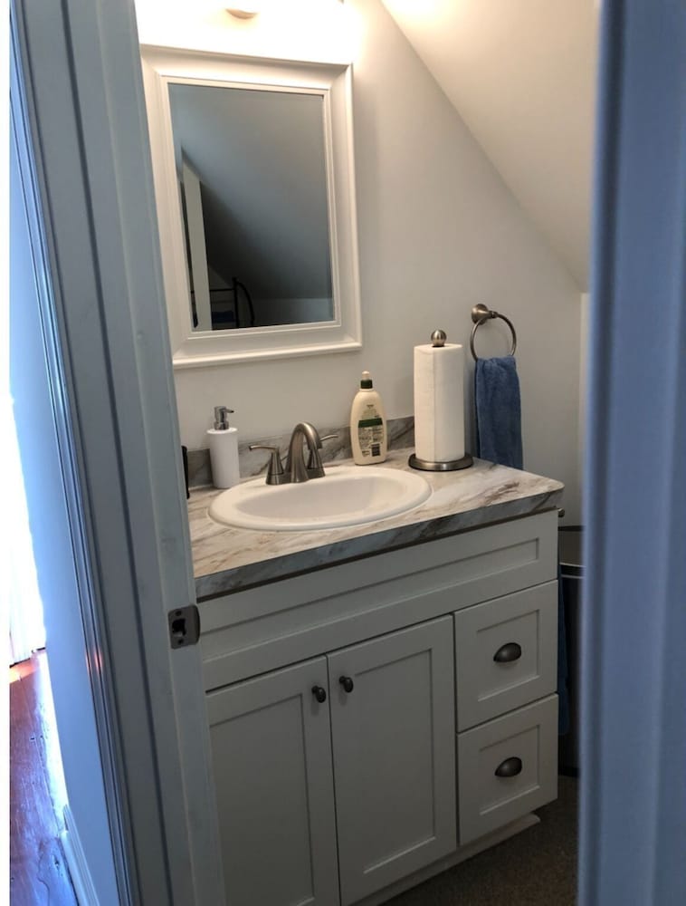 Oak Grove Bed and Breakfast 50/50