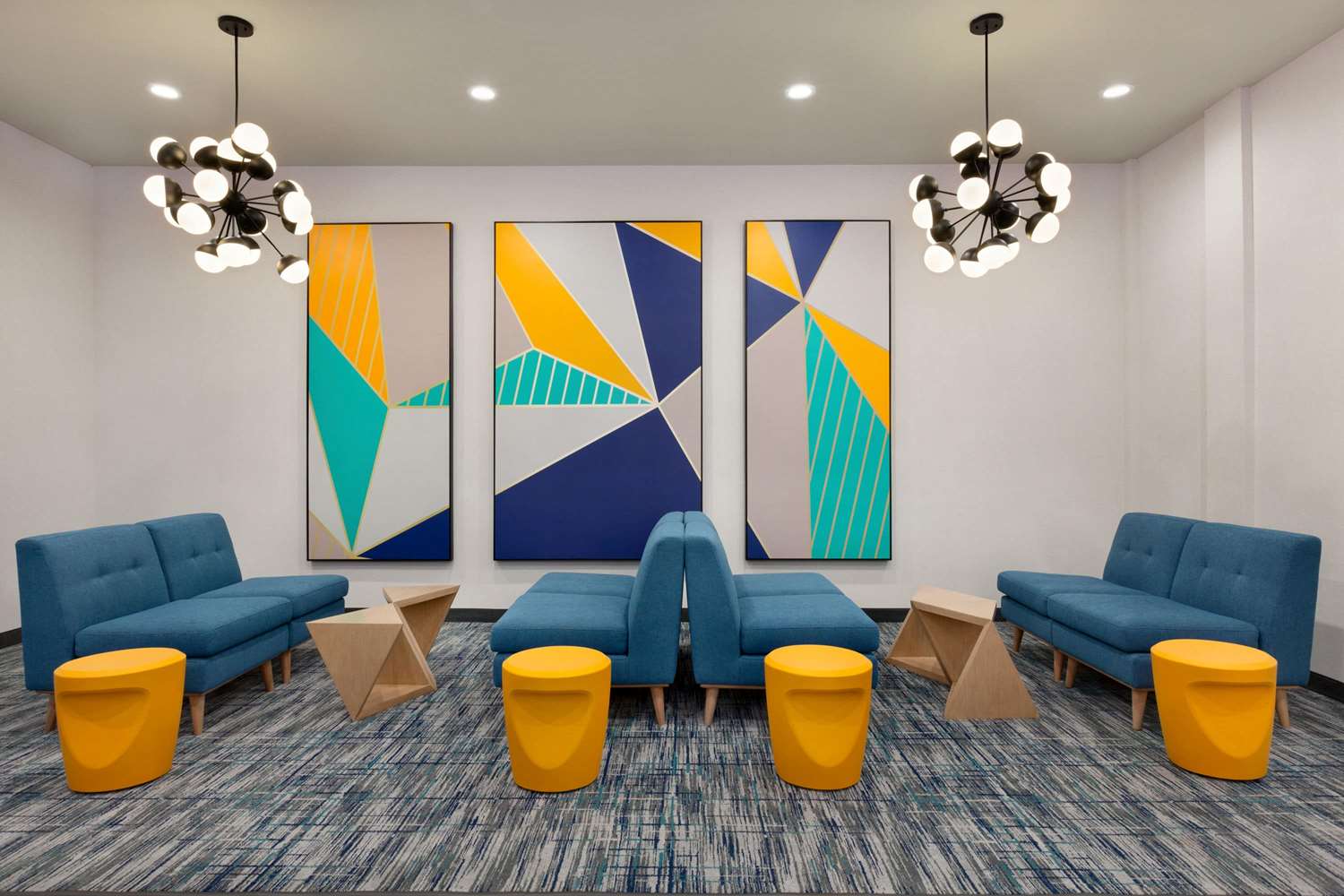 La Quinta Inn and Suites by Wyndham Richmond-Sugarland 12/28