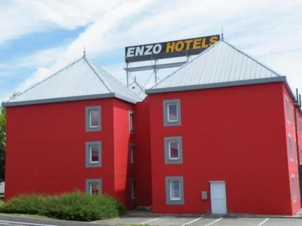 Enzo Hotels 1/21