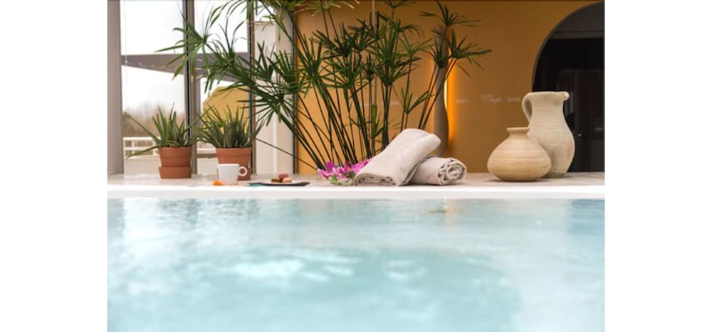 Natureva Spa 3/61