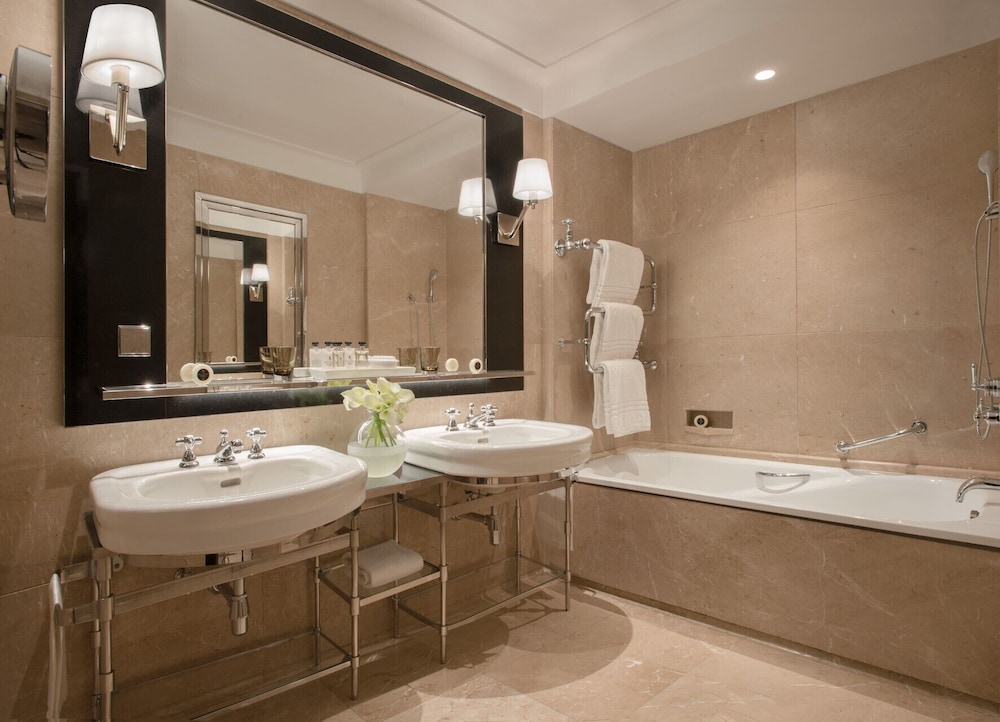 Four Seasons Hotel Ritz Lisbon 21/65