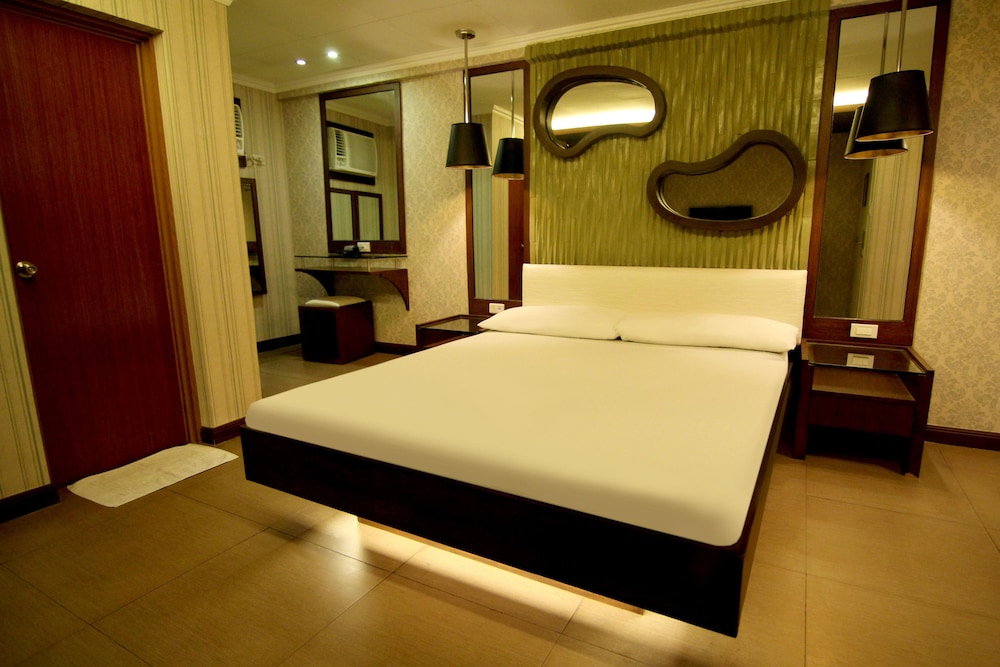 Hotel Ava Gil Puyat 6/56