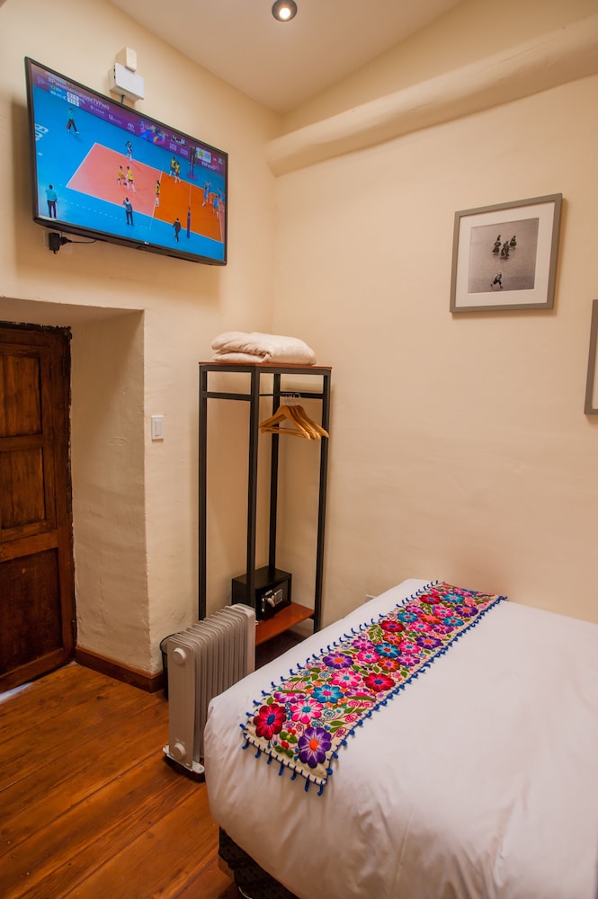 Casa Biru Hotel Boutique 14/68