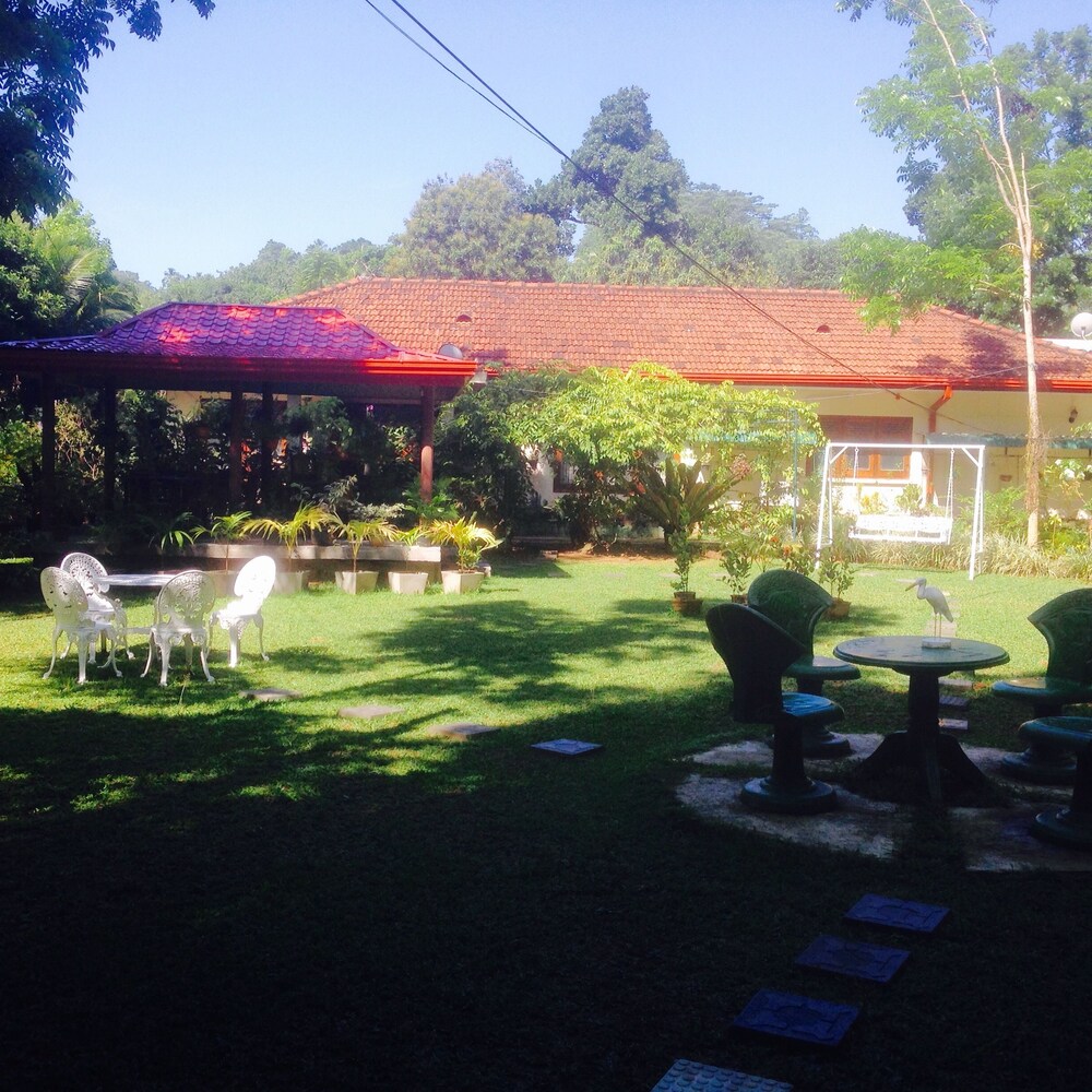 Yalegoda Walauwa Homestay 47/50
