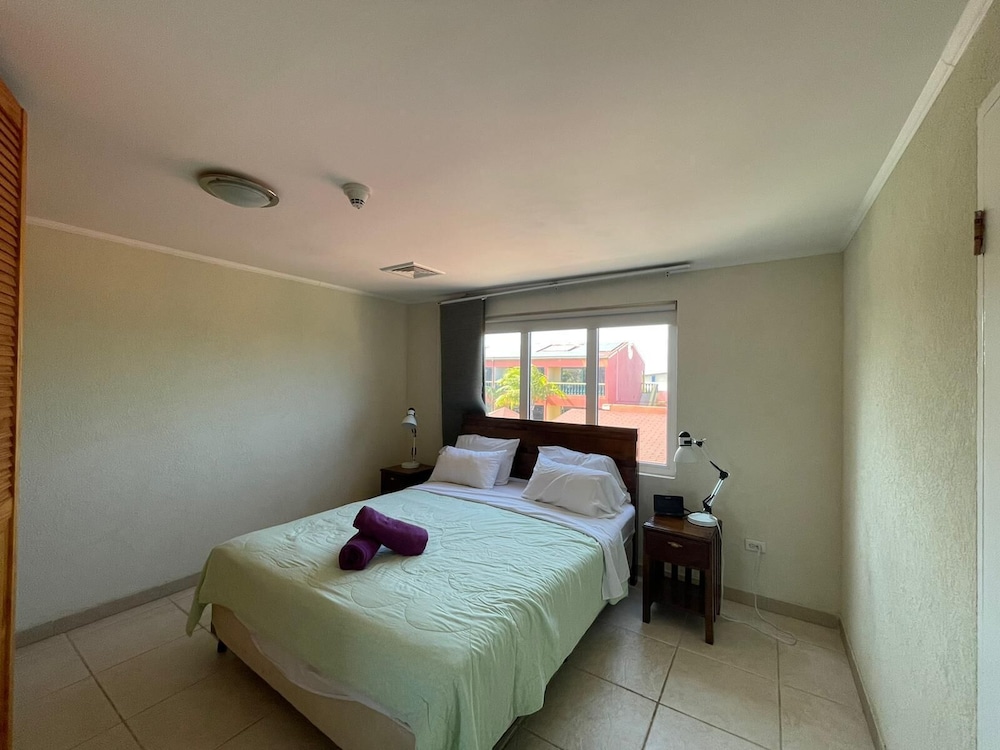 Del Rey Apartments 19/57