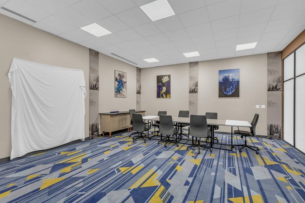 Baymont by Wyndham Kansas City North 6/24