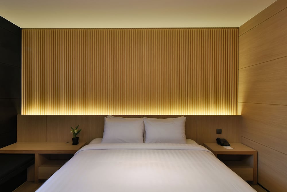 HOTEL R14 17/62