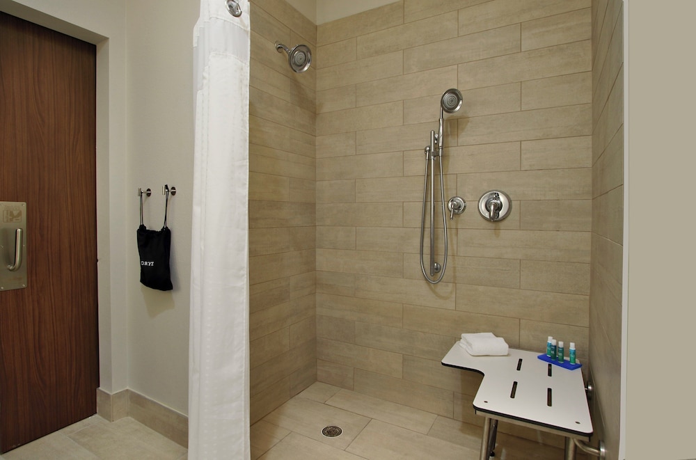 Holiday Inn Express And Suites Katy 53/54