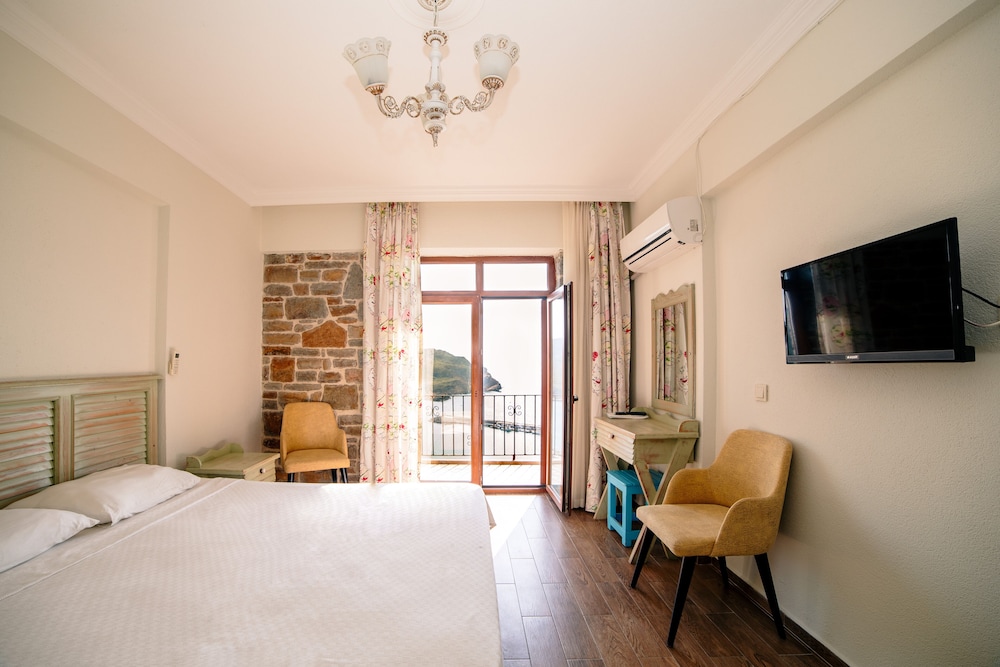 Gokceada Yakamoz Motel 9/50