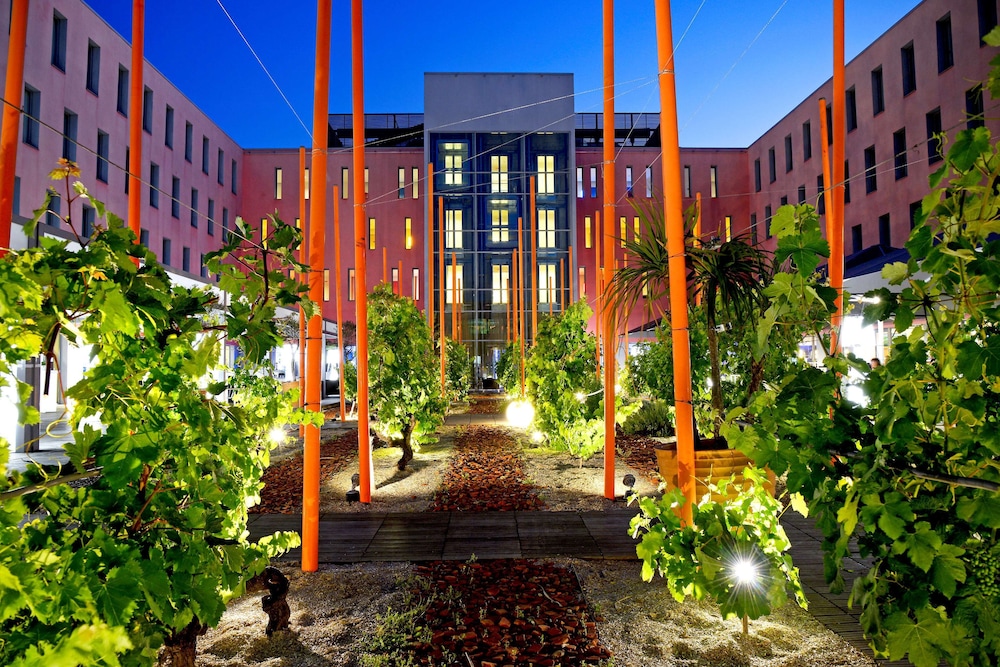 Radisson Blu Hotel Toulouse Airport Formerly Radisson Sas 3/74