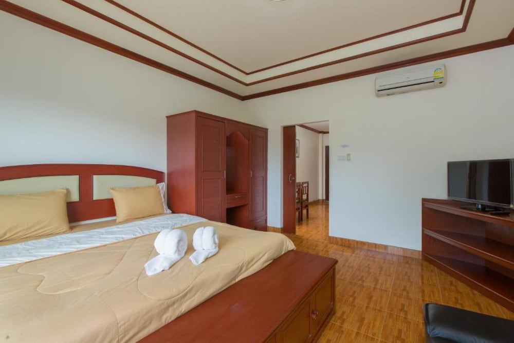 Patong Rai Rom Yen Resort SHA 27/50