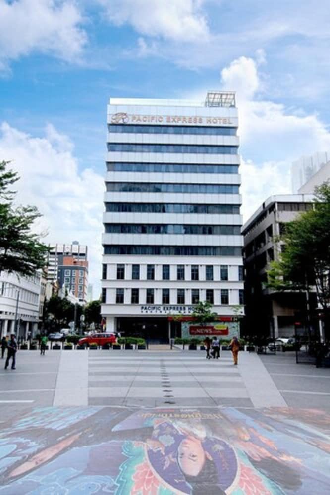 Pacific Express Hotel Central Market 43/50