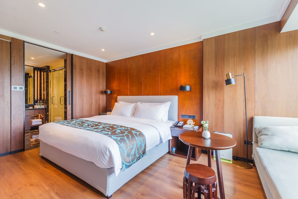 Jolie Vue Boutique Guilin 11/71