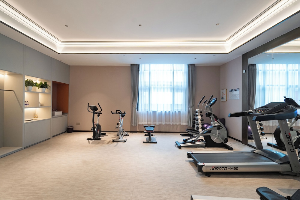 Mercure Hangzhou Linping 47/67