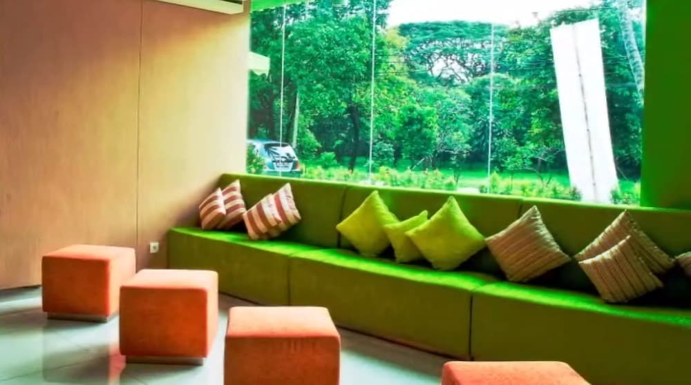 Pomelotel 33/47