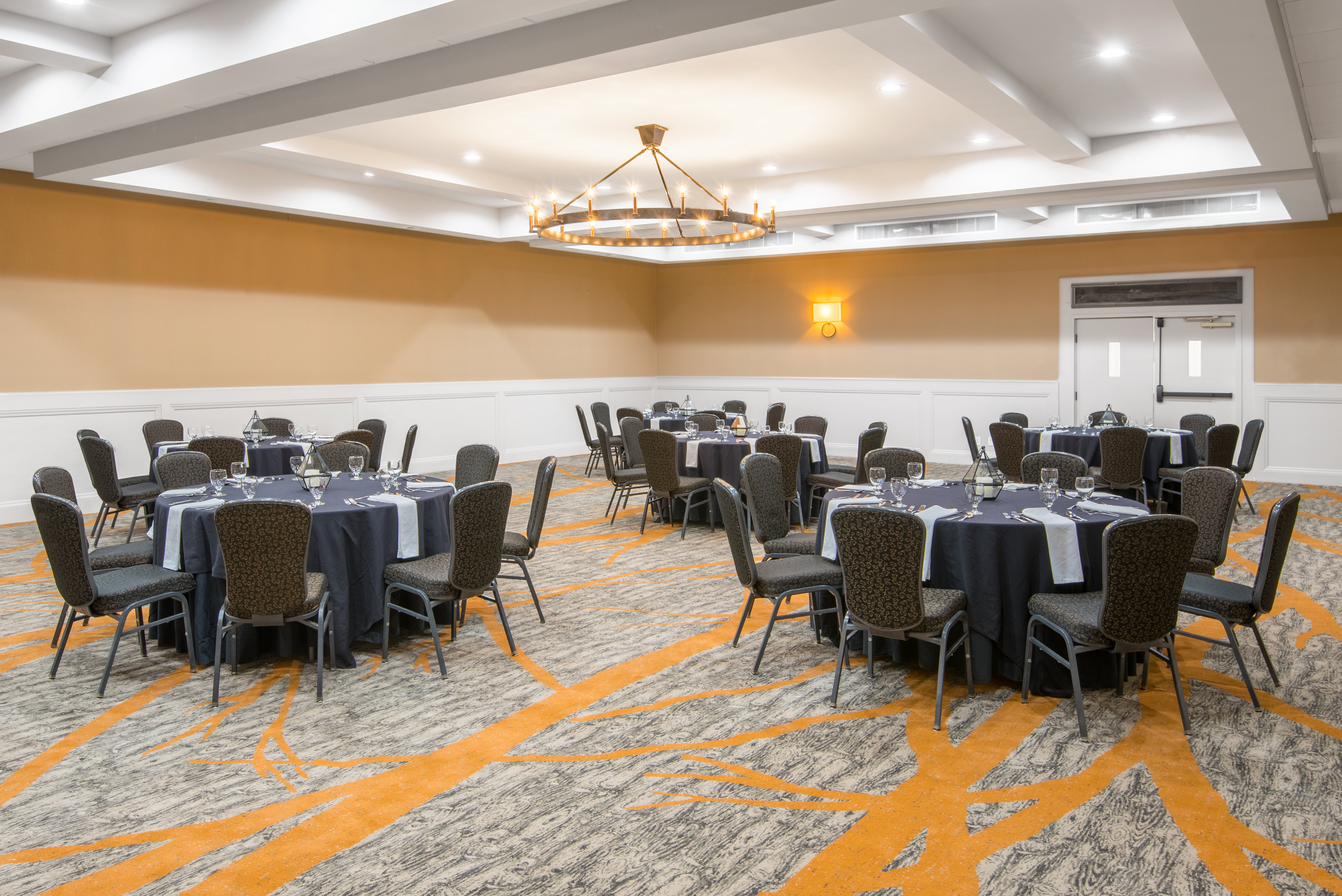 Crowne Plaza Resort Asheville 61/70
