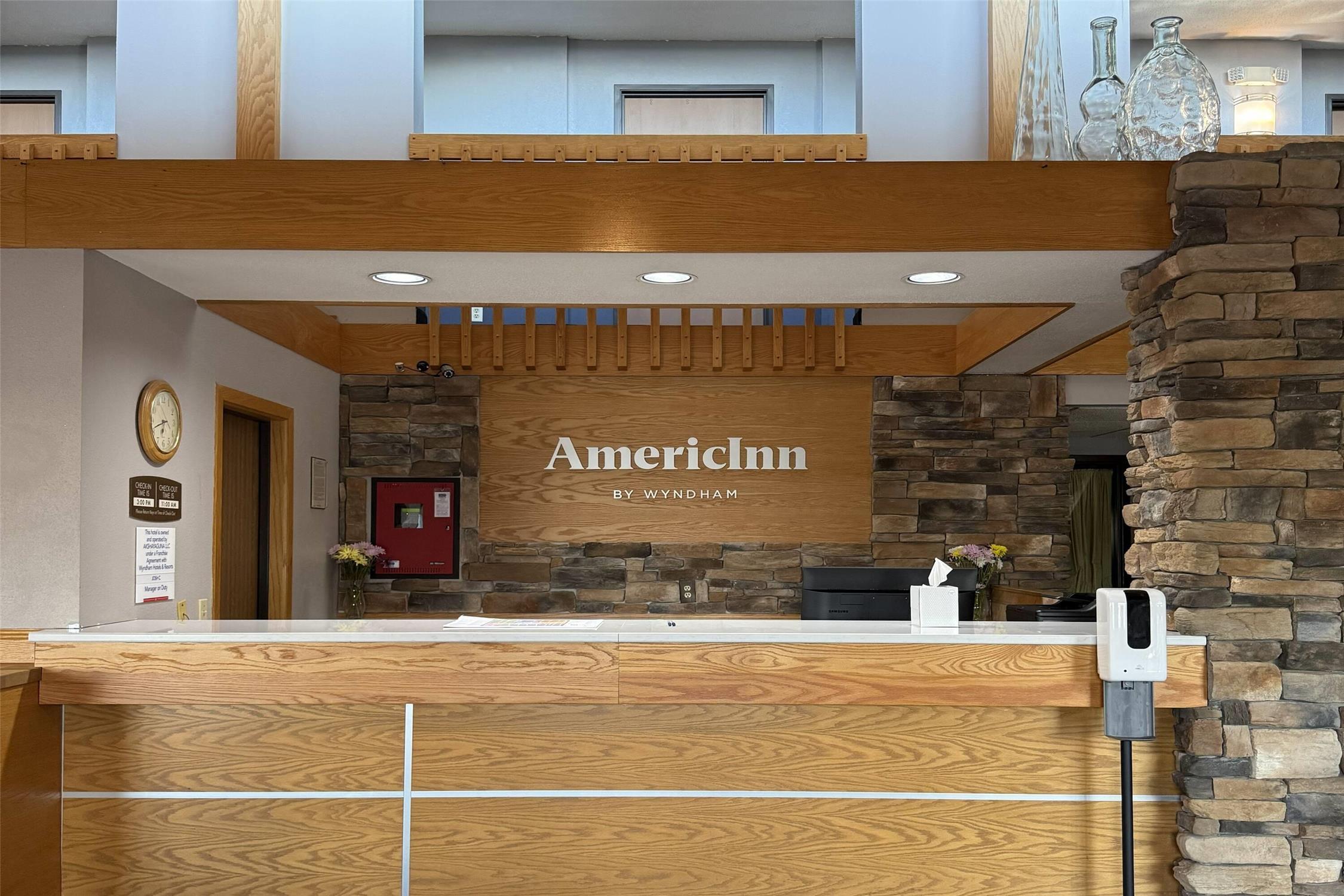 AmericInn by Wyndham Sioux Falls 10/38