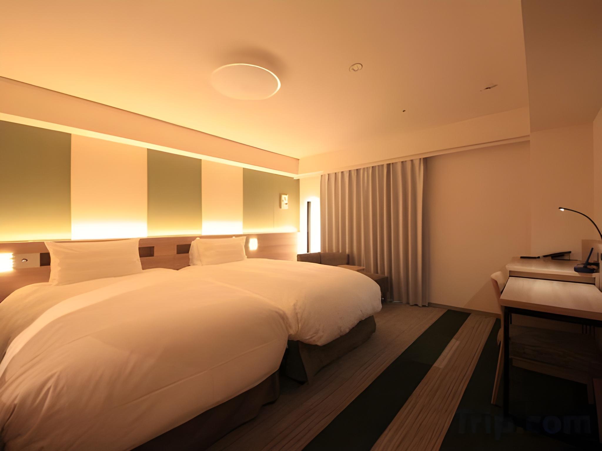 Superior, Triple, Twin Beds, Smoking