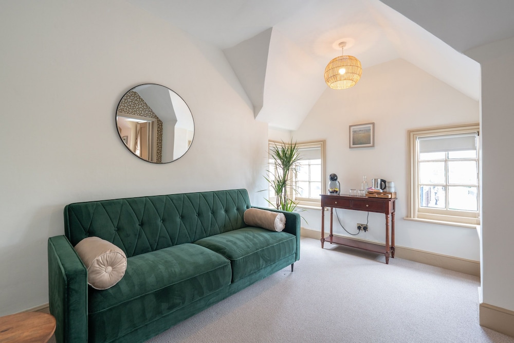 The Bugle Coaching Inn 28/50