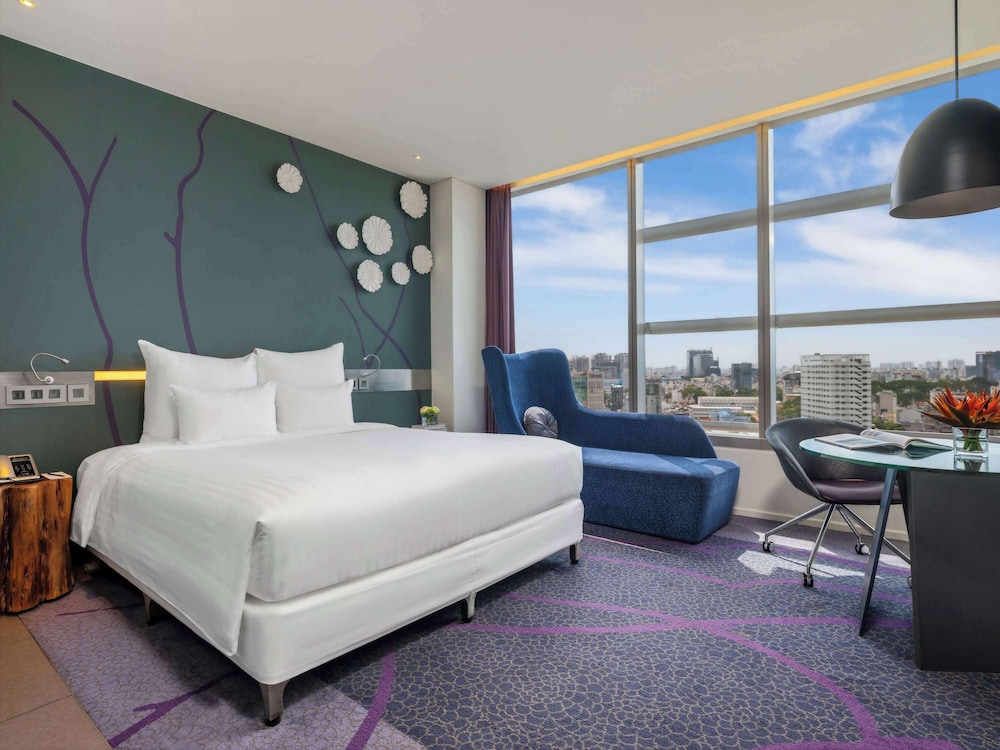 غرفة ديلوكس بسرير كينج، Pullman Saigon Centre 4/10