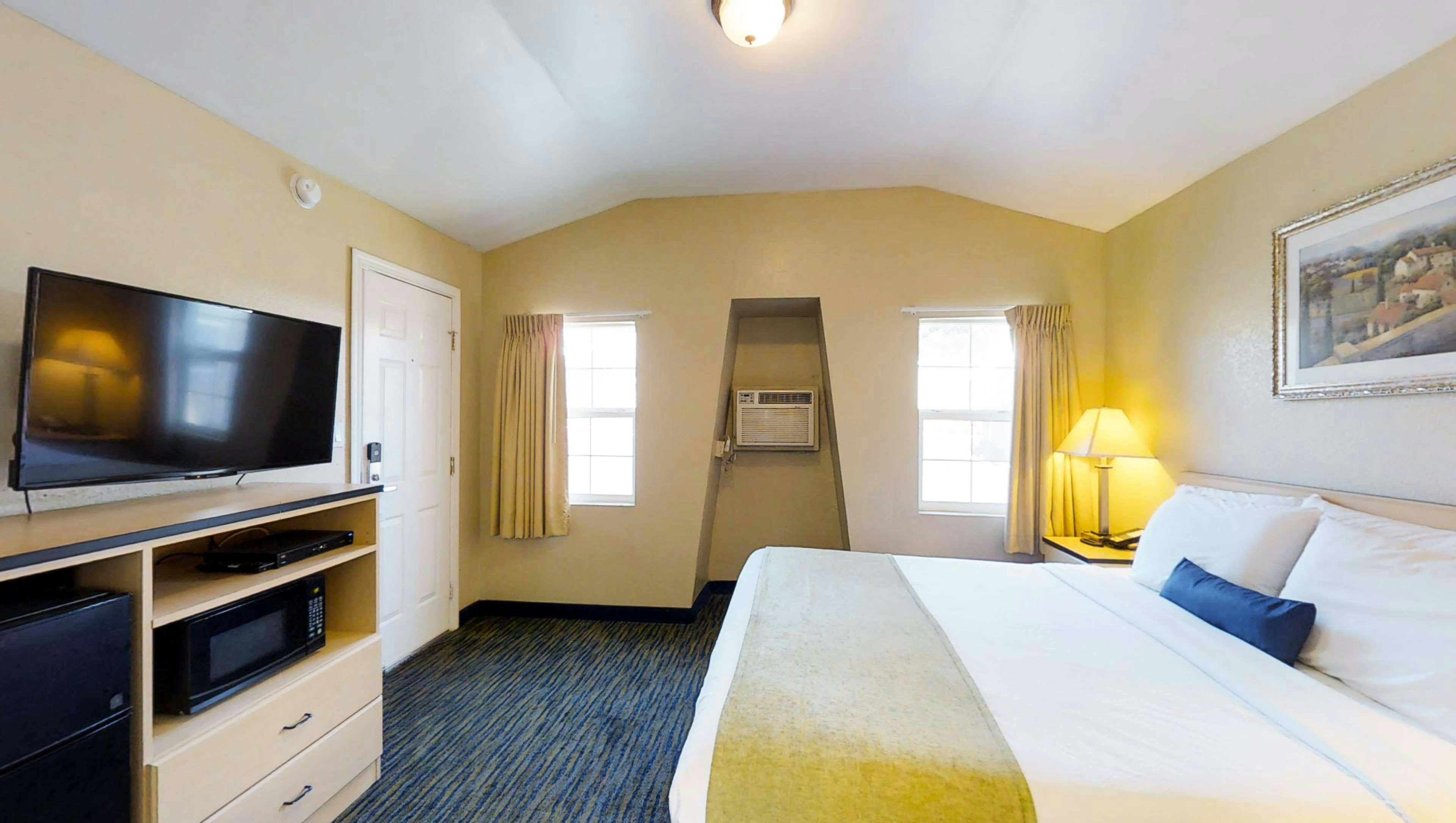 Napa Discovery Inn 13/42