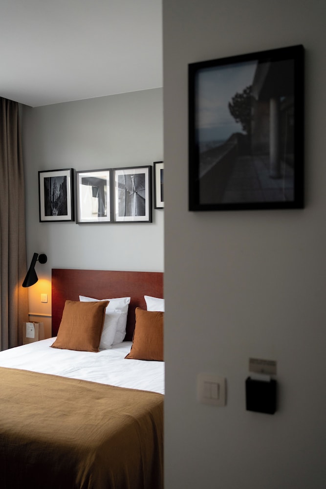 Boutique Hotel Maison Emile 23/67