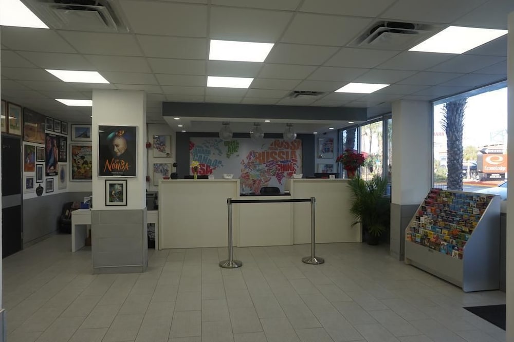 Travelodge by Wyndham Orlando / Heart of International Drive 11/38