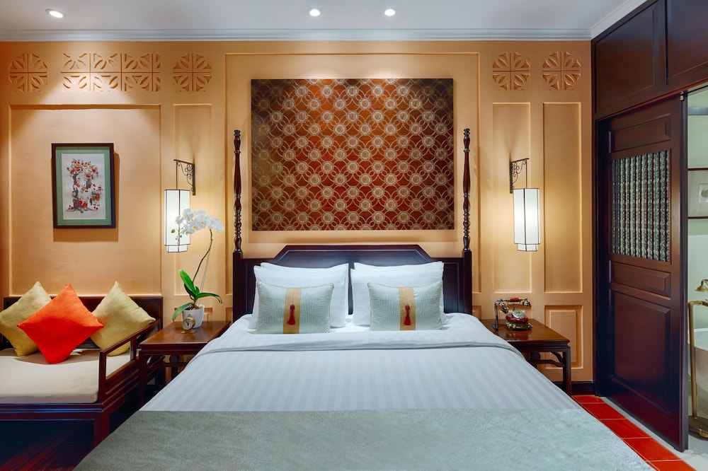 Connecting Suites
