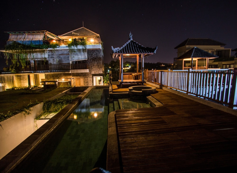The Ocean Views Luxury Villas & Apartment by ZUZU 3/73
