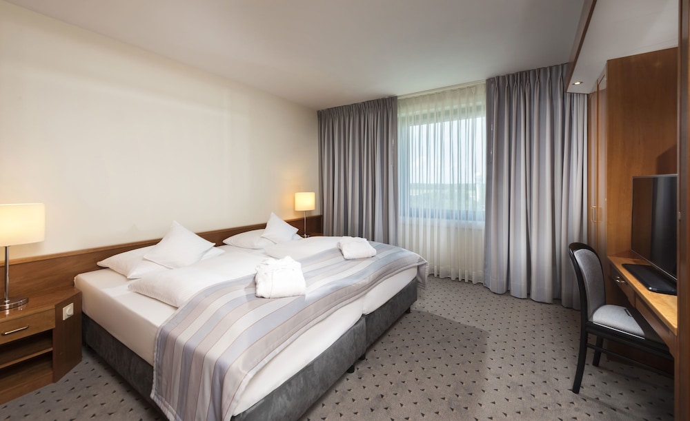 Maritim Airport Hotel Hannover 10/65