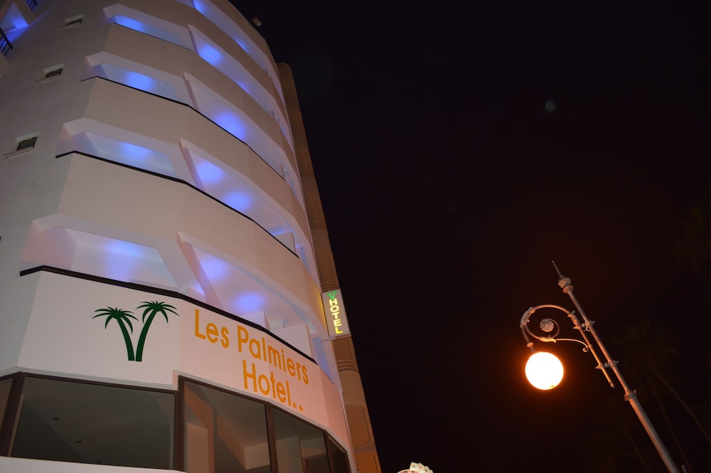 Les Palmiers Beach Hotel 2/69