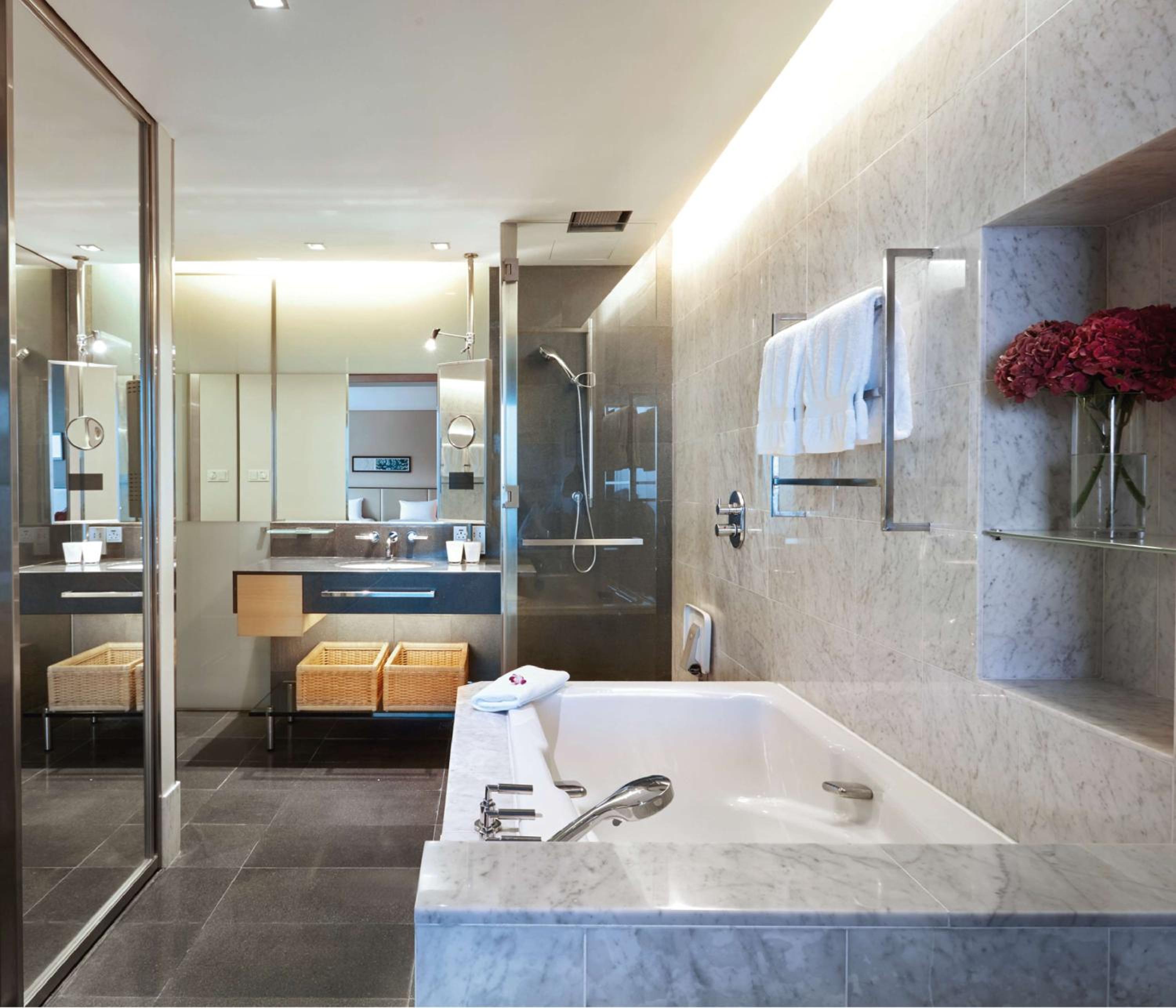 Deluxe, Single Bed, Hilton Kuala Lumpur 4/5