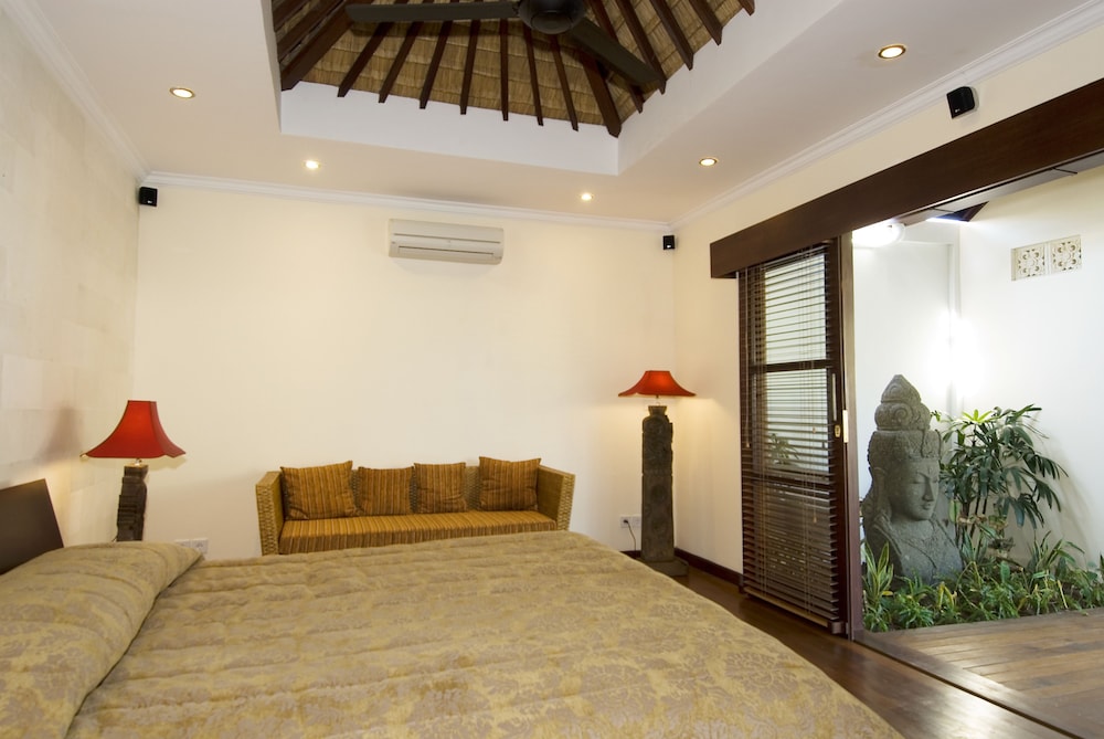 Ellora Villas 27/44