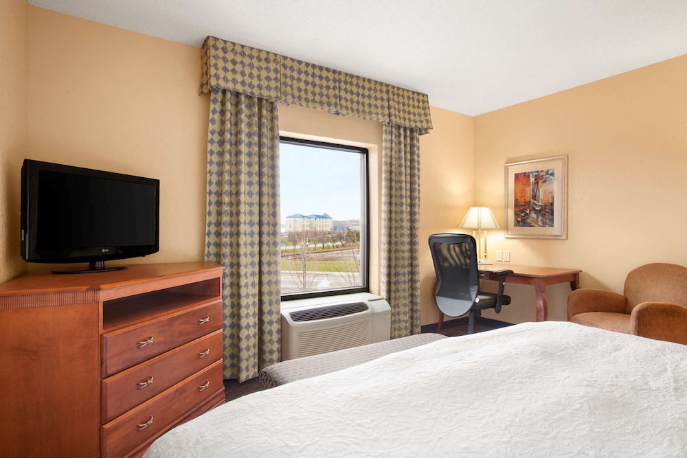 Hampton Inn Geneva 16/36