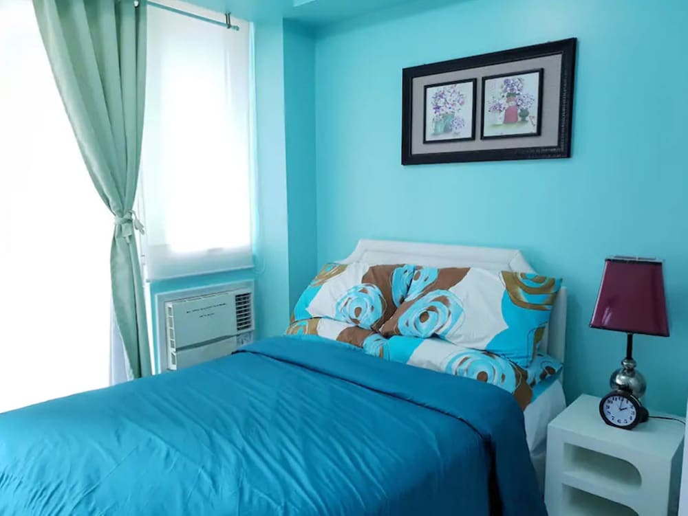 Azure Luxury Beach Suites By Vacationsph 20/50