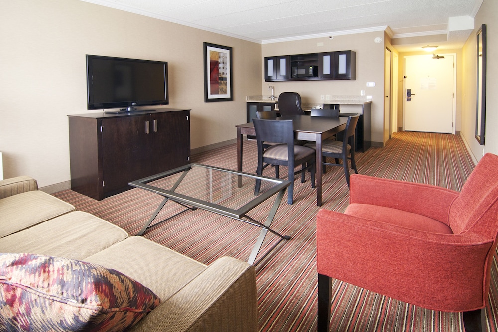 Wyndham Minneapolis South/Burnsville 42/64