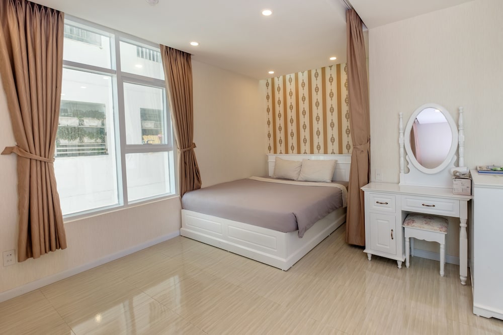 Sunrise Ocean View Apartment 57/77