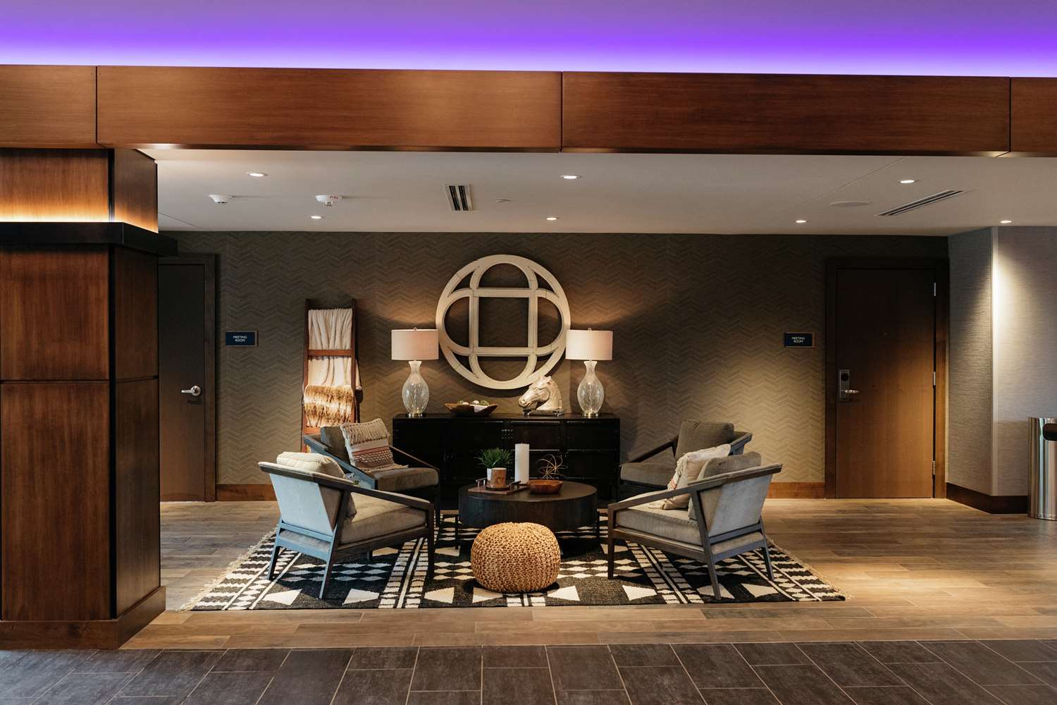 Revel Hotel Des Moines Urbandale, Tapestry Collection by Hilton 43/63