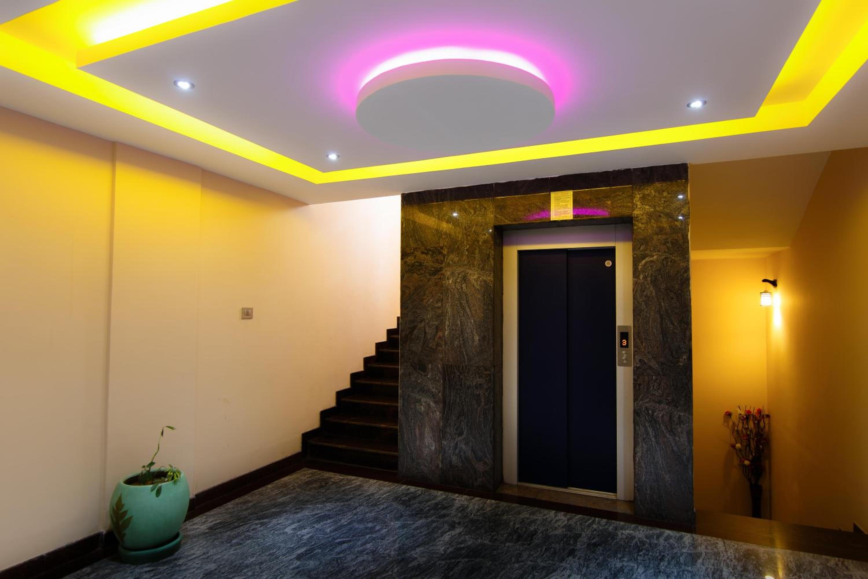 Fabhotel Thaneegai Residency 27/50