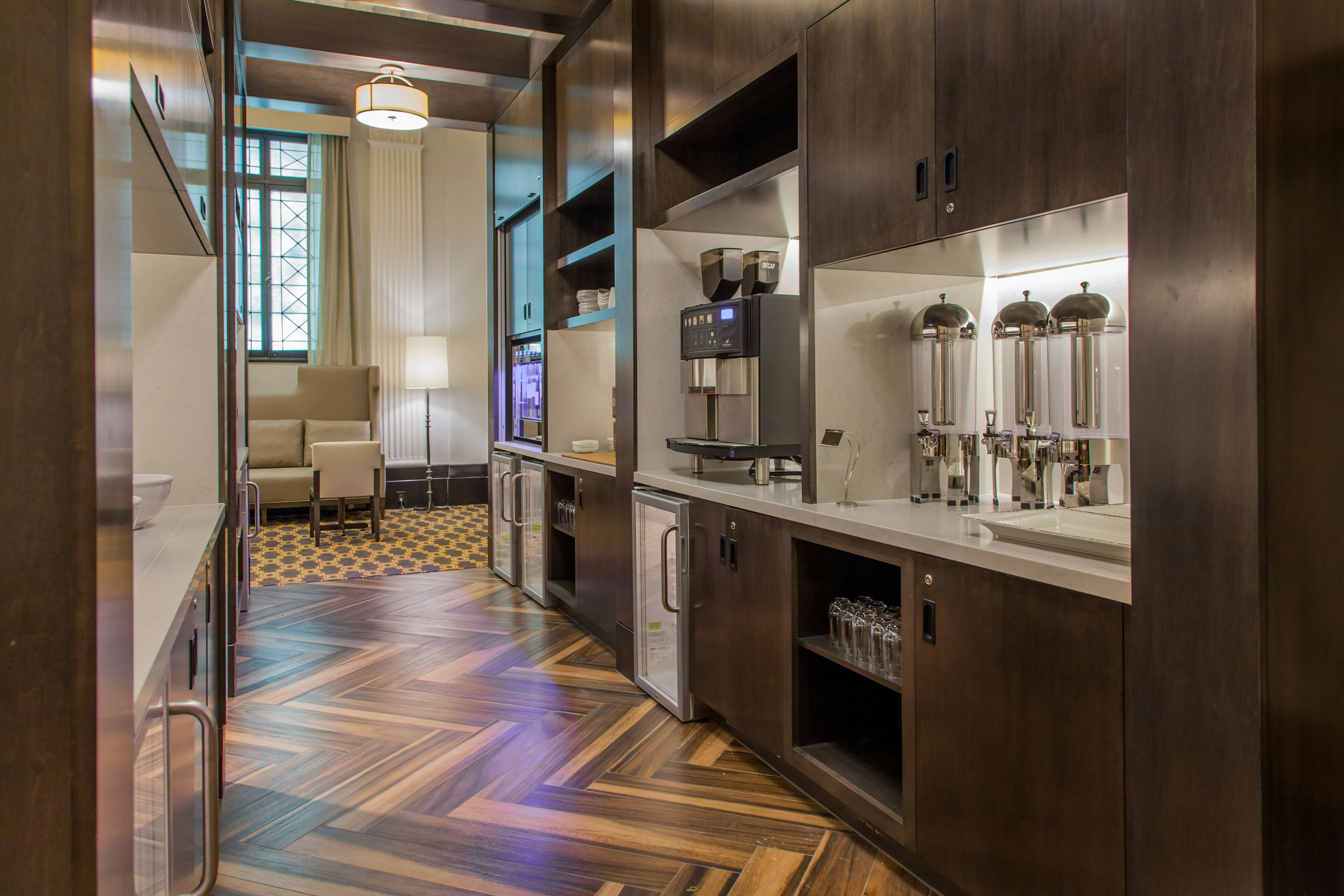 Hilton New Orleans/St. Charles Avenue 21/71
