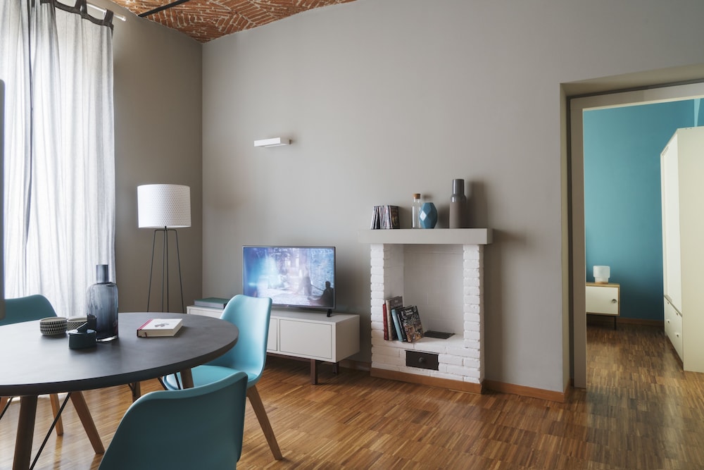 Brera Apartments In San Fermo 38/50