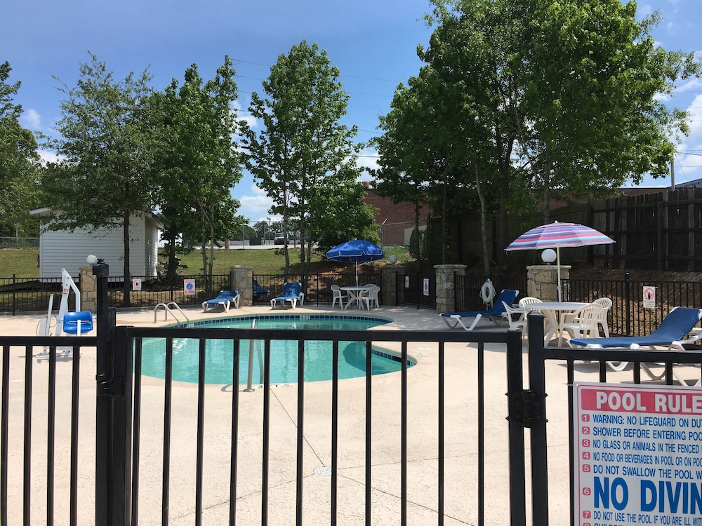 Americas Best Value Inn Conyers 2/54