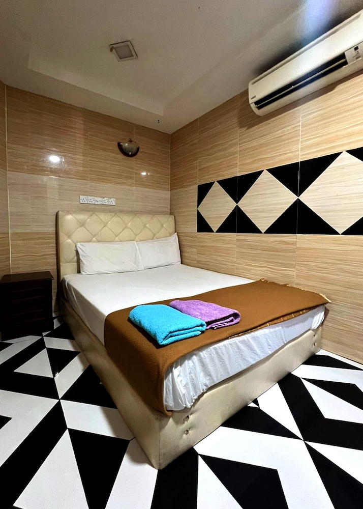 Kota Damansara Boutique Hotel 16/30