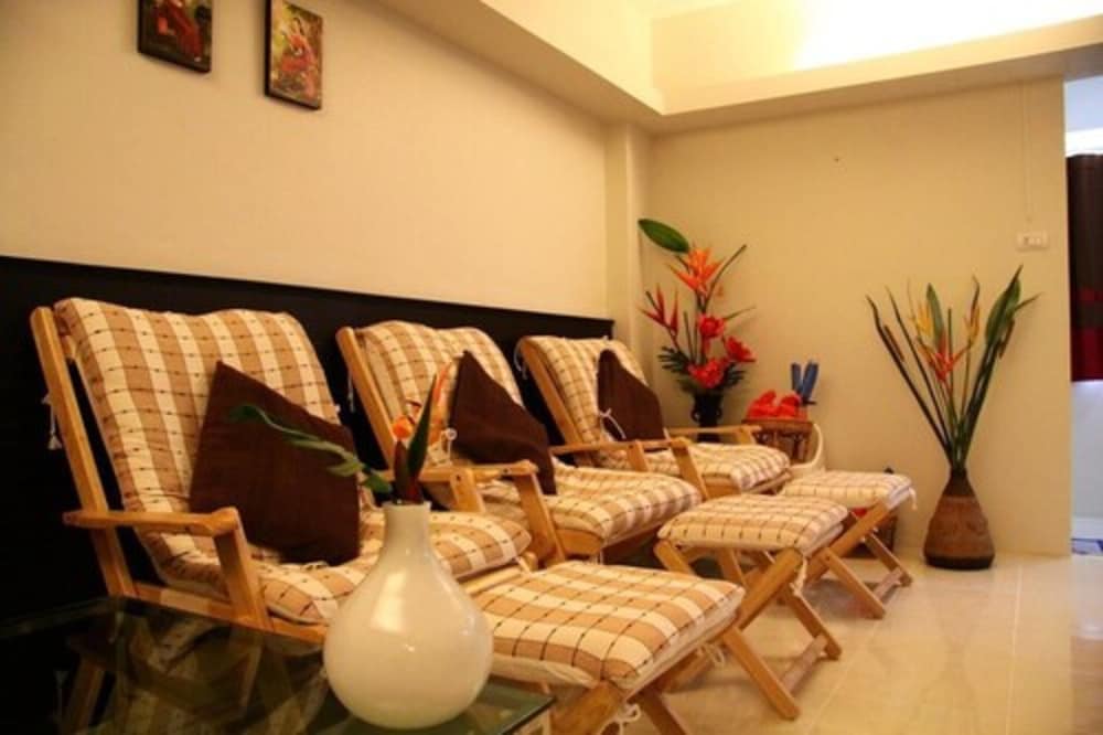 Bunjongburi Hotel 31/50