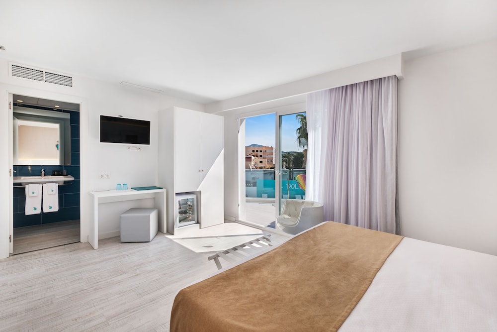 Plaza Santa Ponsa Boutique - Adults Only 18/73