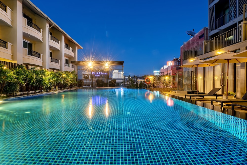 Plaai Prime Hotel (ex D Varee Diva Central Rayong) 66/71