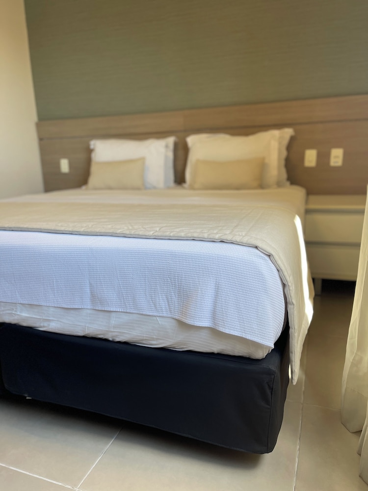 Hotel Adrianopolis All Suites 10/65