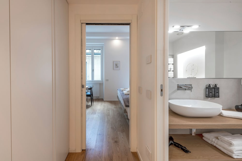 Milan Royal Suites Duomo 15/16